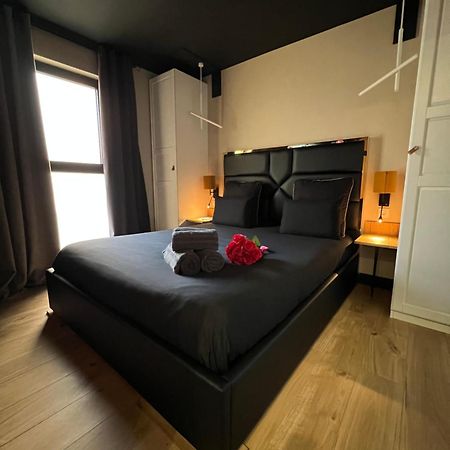 Les Suites De Stanislas Jacuzzi & Spa Nancy Kültér fotó